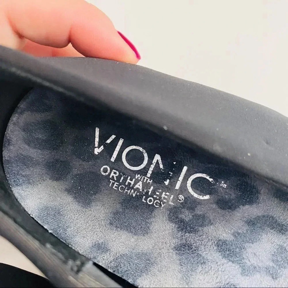 Vionic Powell Demi Loafer - Picture 7 of 7
